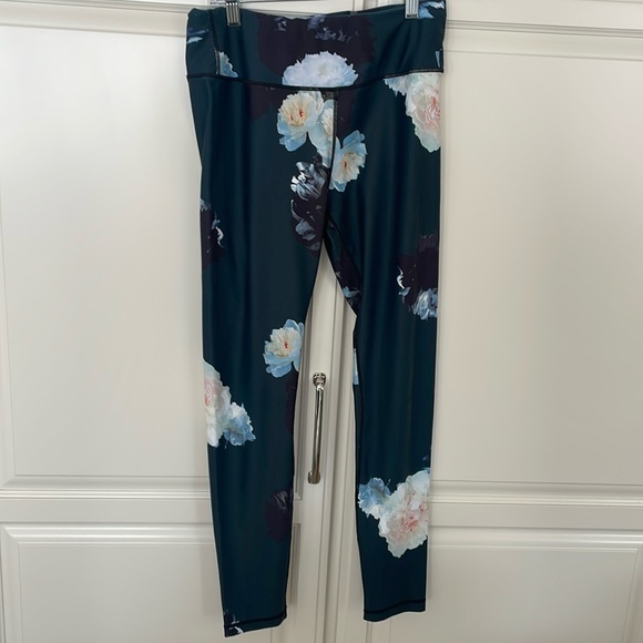 Allfenix Floral print leggings - Picture 1 of 6